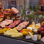 Hotel Mintrops Stadt Margarethenhoehe 4*