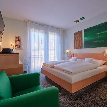 호텔 Mintrops Stadt Margarethenhoehe 4*