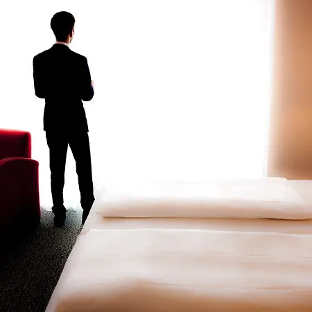 ホテル Mintrops Stadt Margarethenhoehe 4*