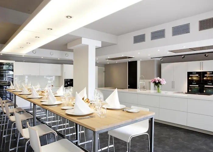 埃森米乔普斯塔特酒店 4*